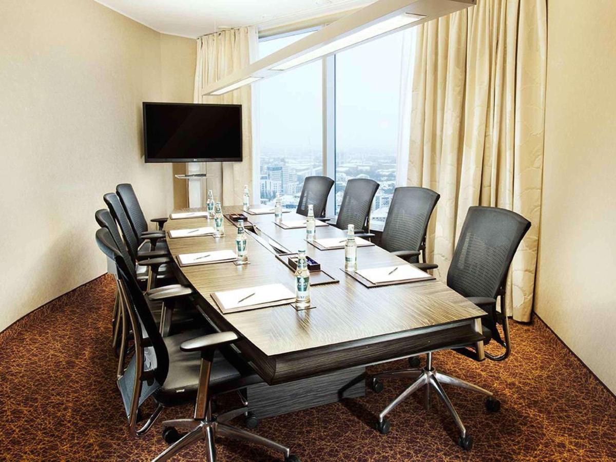 Swissotel Tallinn Exterior photo Meeting room